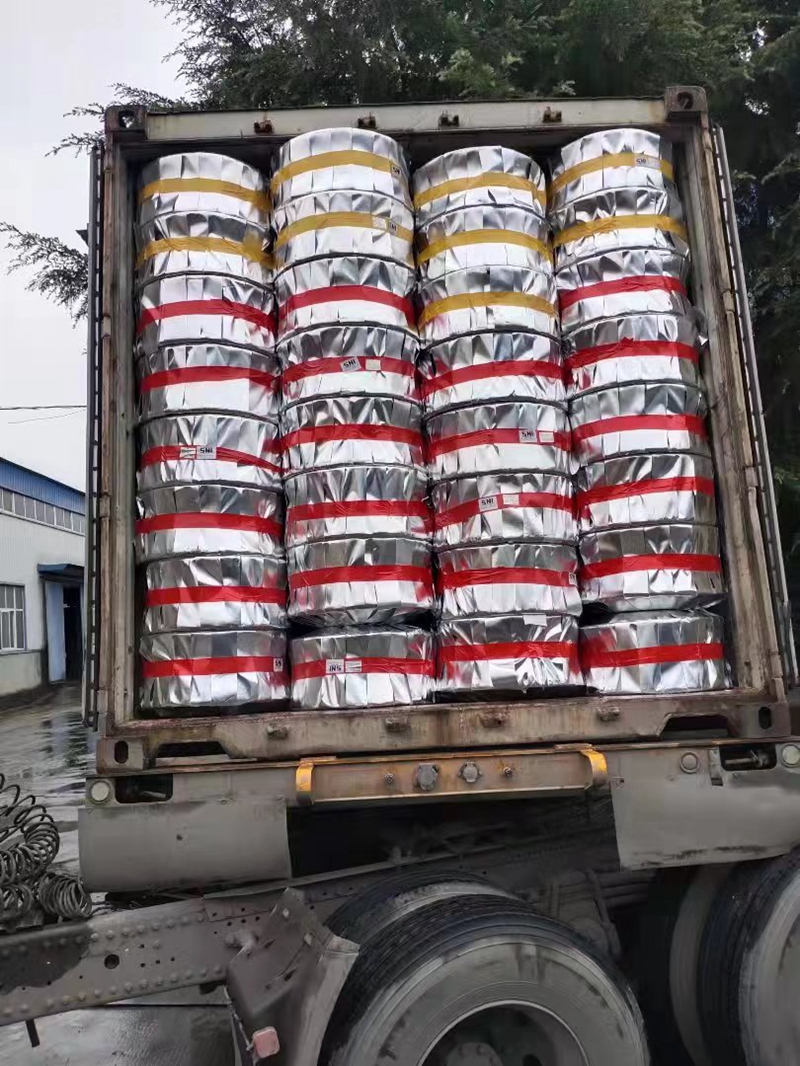 Loading Container 